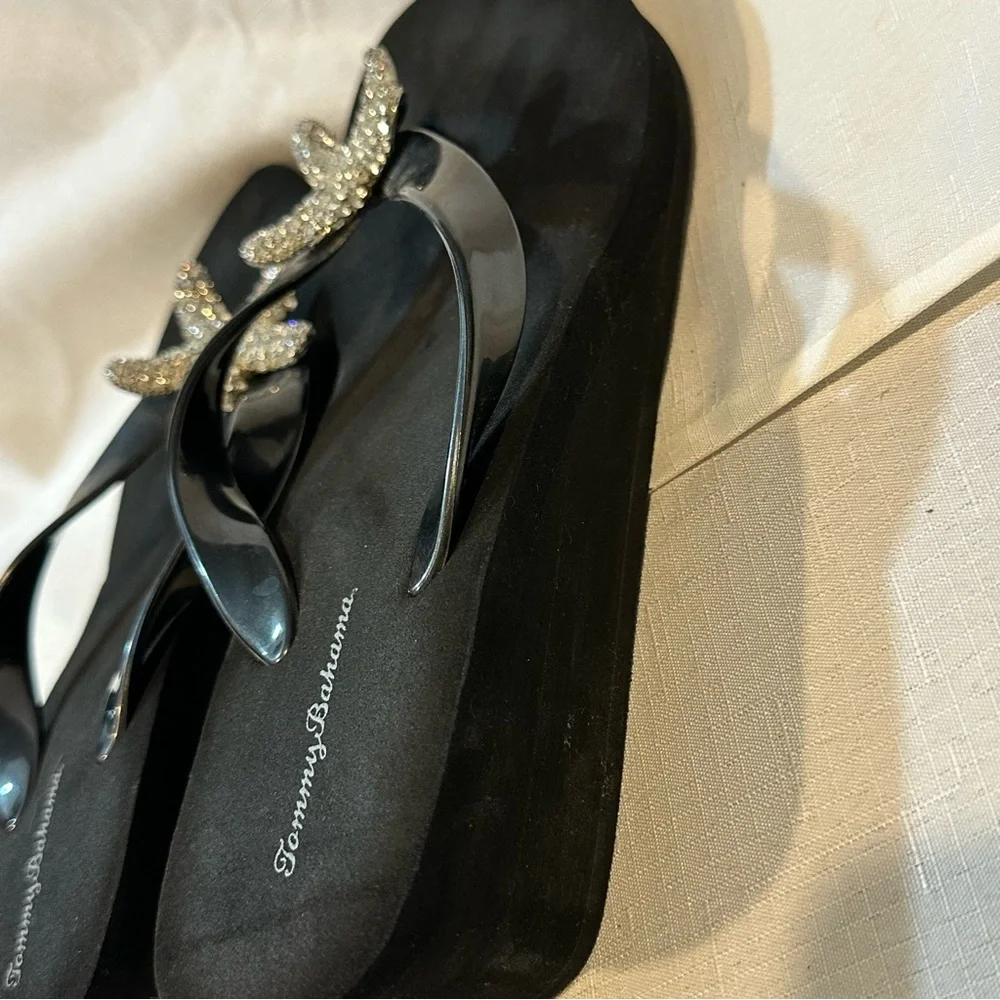 Tommy Bahama Black Rhinestone Starfish Flip Flops Size 9 Beach Glam Sandals - Picture 9 of 9